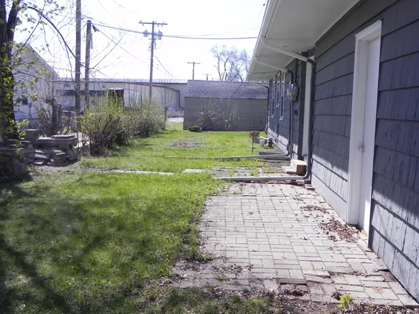 $99,000 | 411 5th Avenue South, Wahpeton, ND 58075