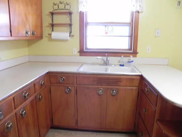 $99,000 | 411 5th Avenue South, Wahpeton, ND 58075