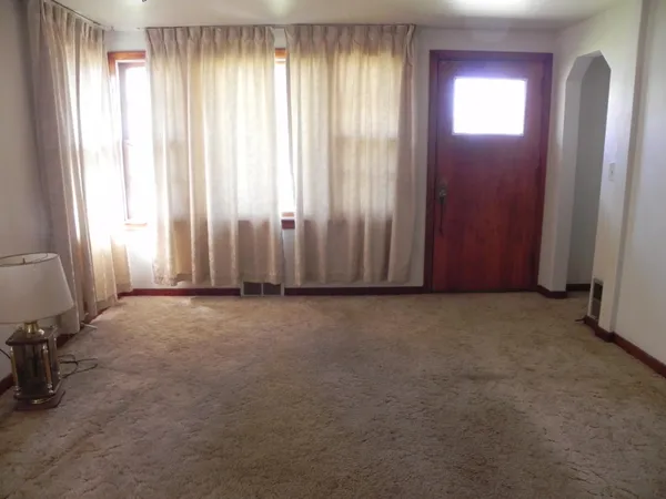 $99,000 | 411 5th Avenue South, Wahpeton, ND 58075