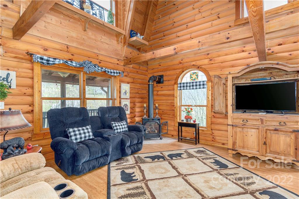 40 Yarrow Road Waynesville, NC 28785 - Photo 7 of 25 a view of a living room with furniture