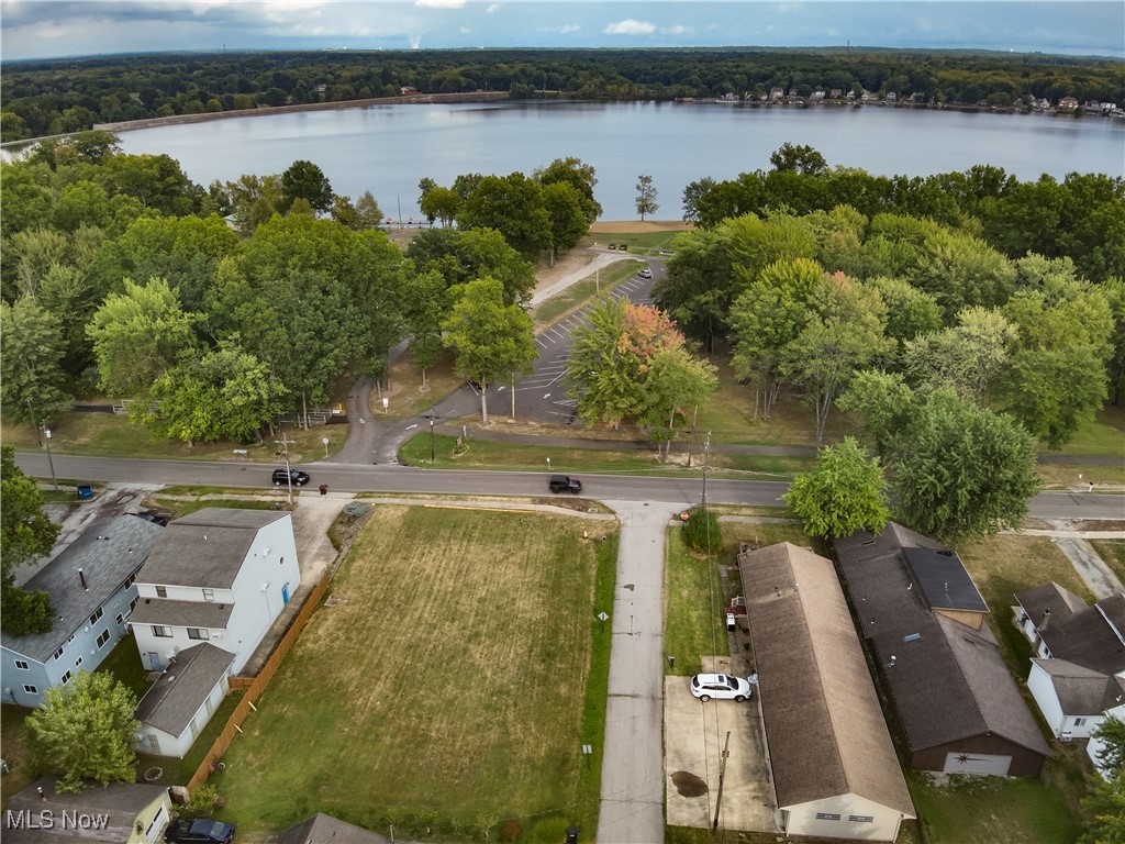 Grandview Rd Lake Lake Milton, OH 44429 - Photo 2 of 28