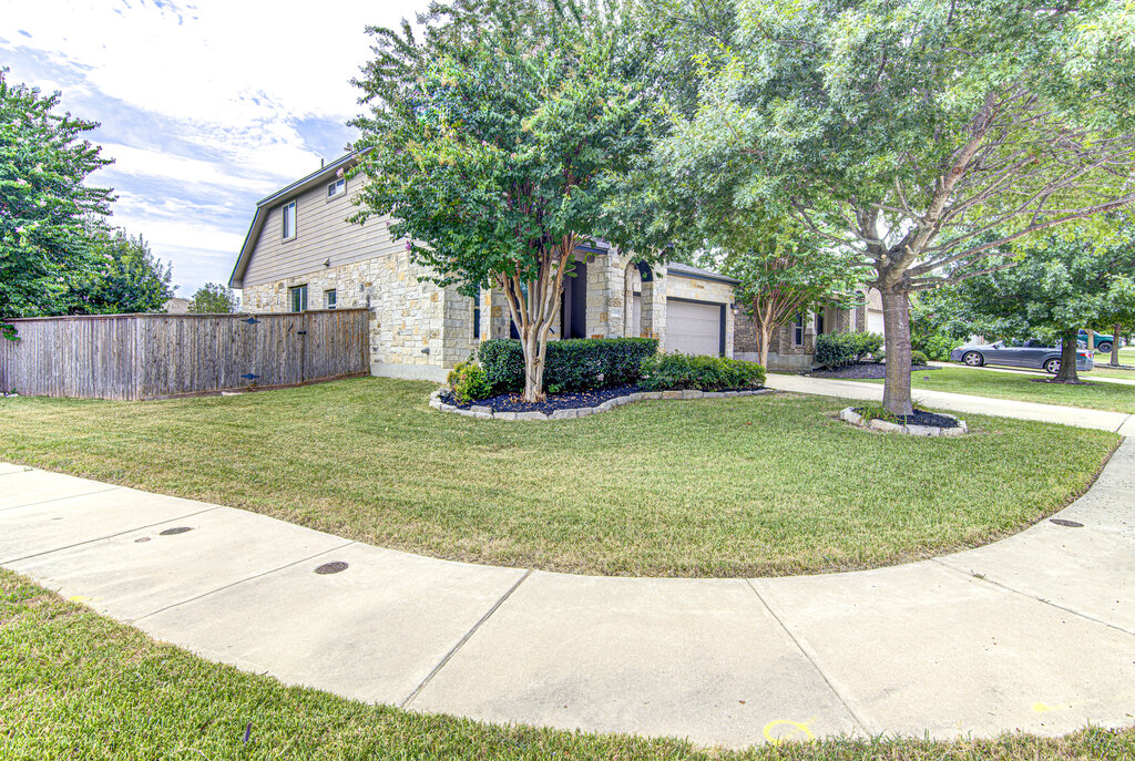 Desirable corner lot