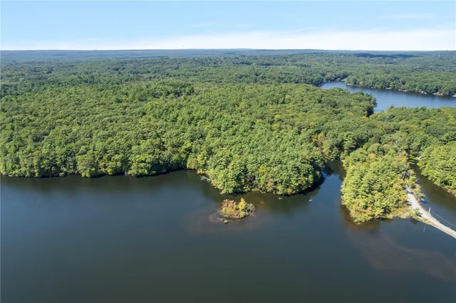 $780,000 | 56 Pine Ledge Road, Glocester, RI 02857