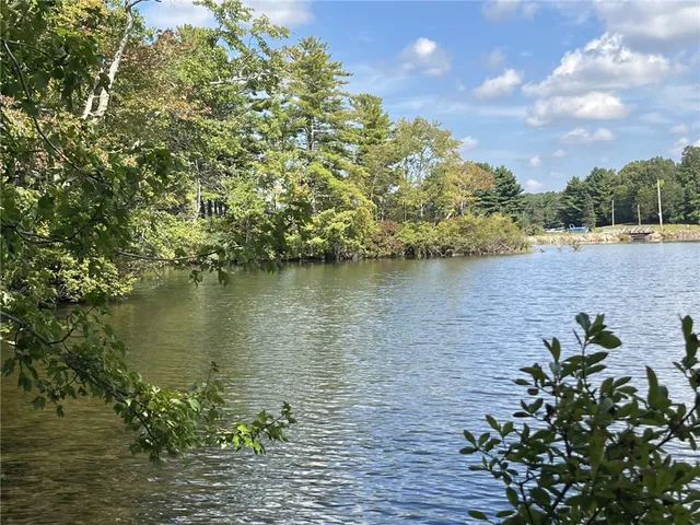 $780,000 | 56 Pine Ledge Road, Glocester, RI 02857