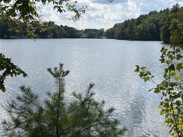 $780,000 | 56 Pine Ledge Road, Glocester, RI 02857