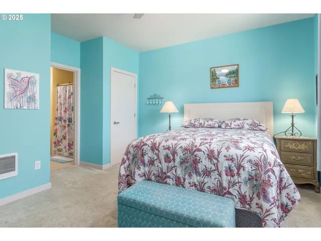 $544,500 | 172 Oakleigh Lane, Unit 513, Eugene, OR 97404