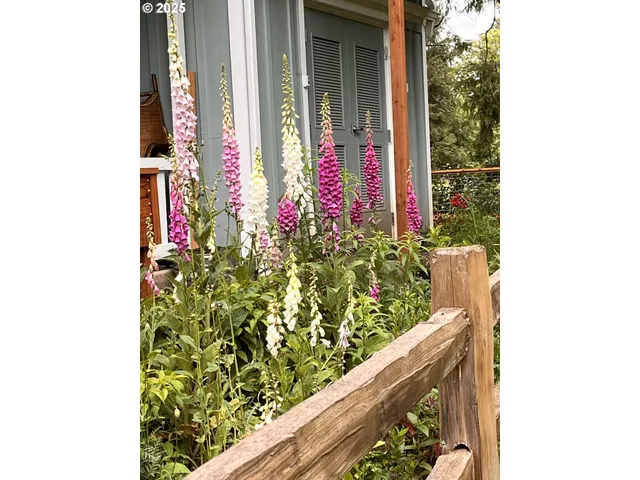 $544,500 | 172 Oakleigh Lane, Unit 513, Eugene, OR 97404