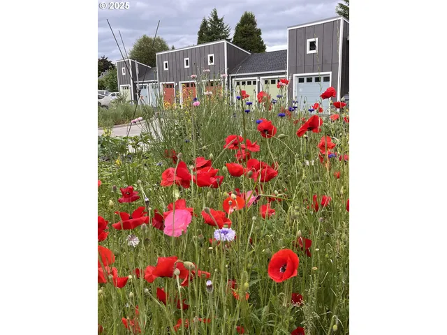 $544,500 | 172 Oakleigh Lane, Unit 513, Eugene, OR 97404