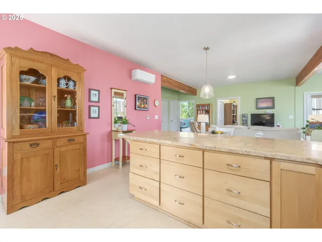 $544,500 | 172 Oakleigh Lane, Unit 513, Eugene, OR 97404