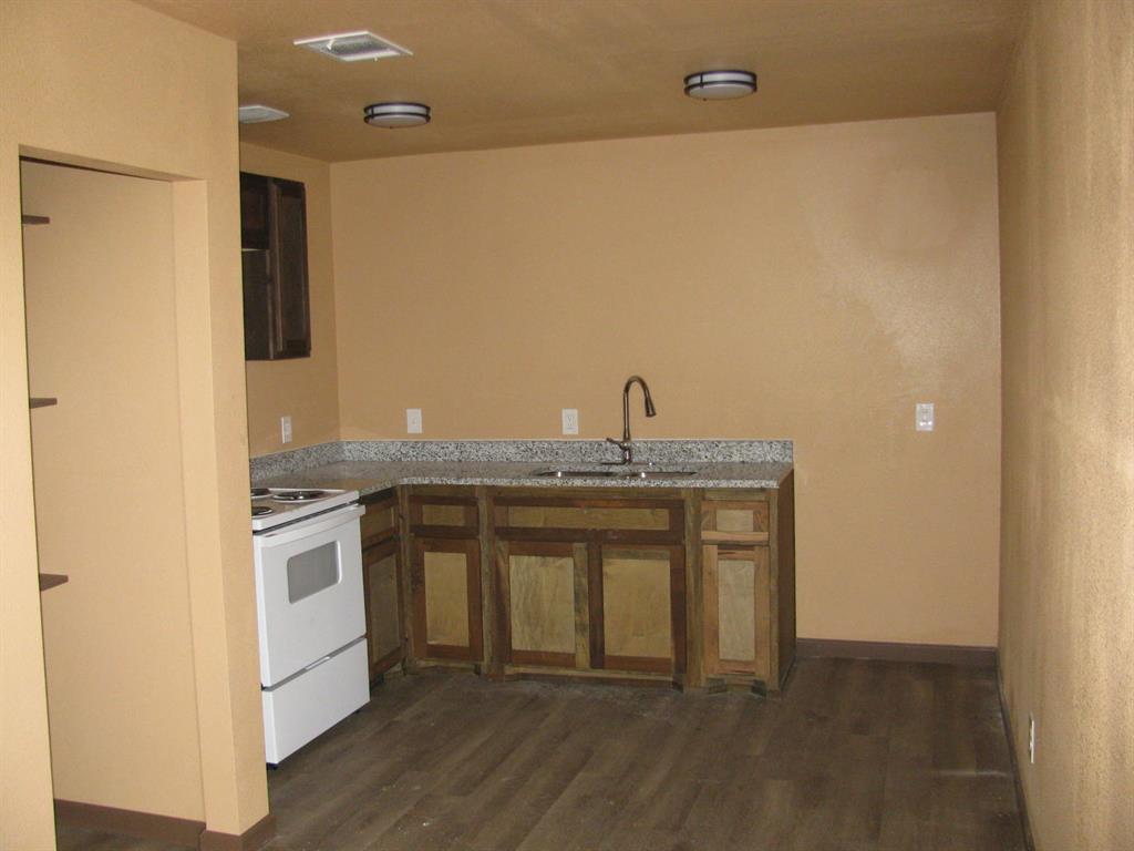 12600 Highway 82, Unit 2 Savoy, TX 75479 - Photo 4 of 18