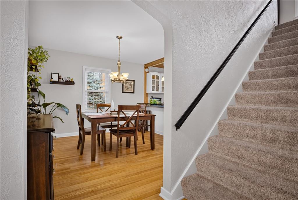 302 Lindsay Road Carnegie, PA 15106 - Photo 5 of 34 Gallery Image 5
