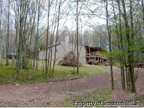 167 Yarnes Road Waymart, PA 18472 - Photo 5 of 6 Gallery Image 5