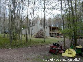 167 Yarnes Road Waymart, PA 18472 - Photo 6 of 6 Gallery Image 6