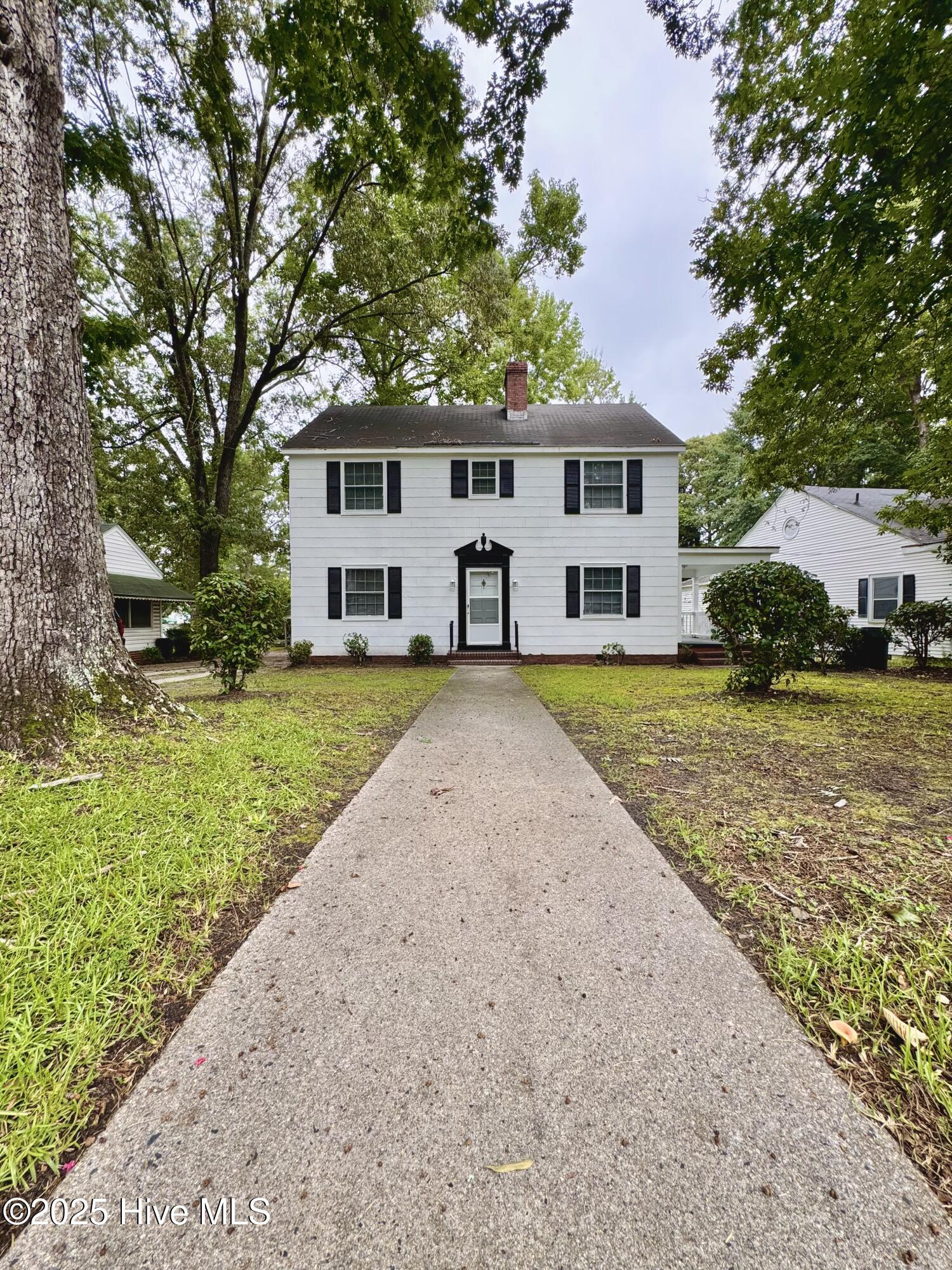 306 Wilson Avenue Kinston, NC 28501 - Photo 3 of 61 IMG_5609