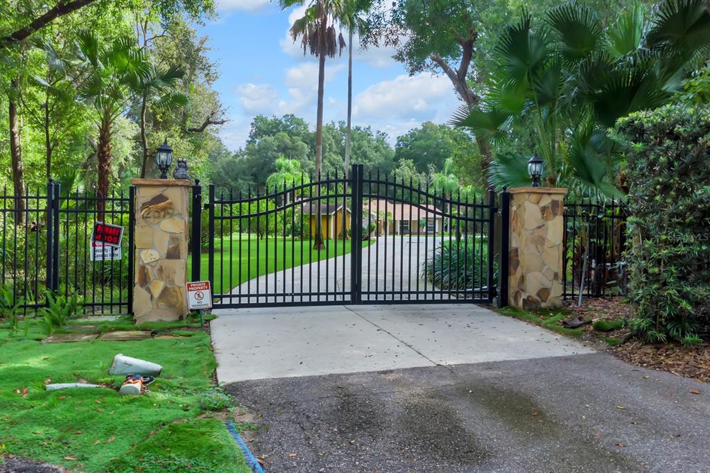 2619 West Ponkan Road Apopka, FL 32712 - Photo 9 of 37