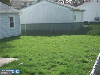 11 Forest Road Springfield, PA 19064 - Photo 12 of 12 Exterior Back