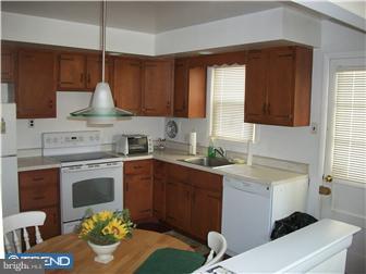 11 Forest Road Springfield, PA 19064 - Photo 5 of 12 Kitchen