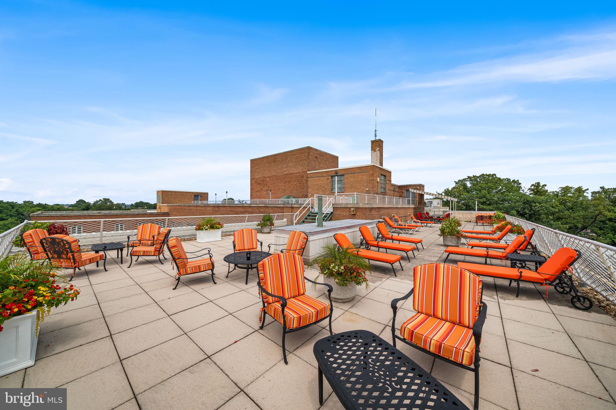 4301 Massachusetts Avenue Northwest, Unit 6006 Washington, DC 20016 - Photo 30 of 33