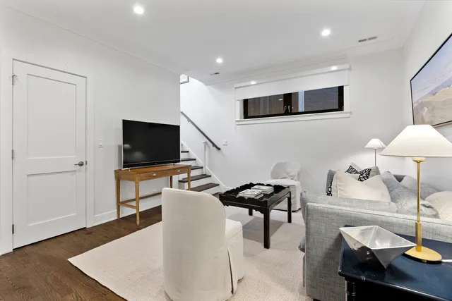 $1,499,900 | 648 West Webster Avenue, Unit 1, Chicago, IL 60614