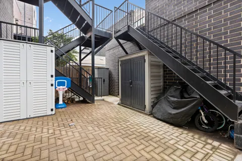 $1,499,900 | 648 West Webster Avenue, Unit 1, Chicago, IL 60614