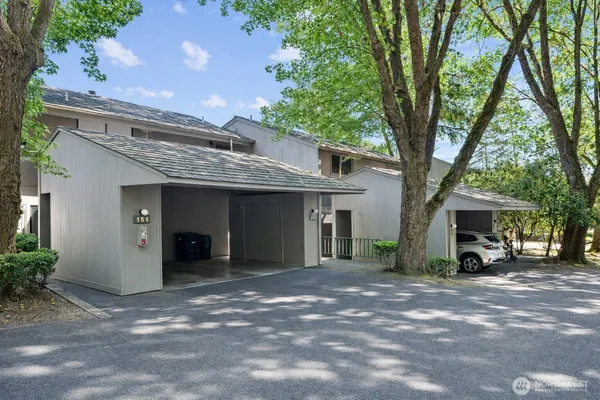 a view of a house with a outdoor space