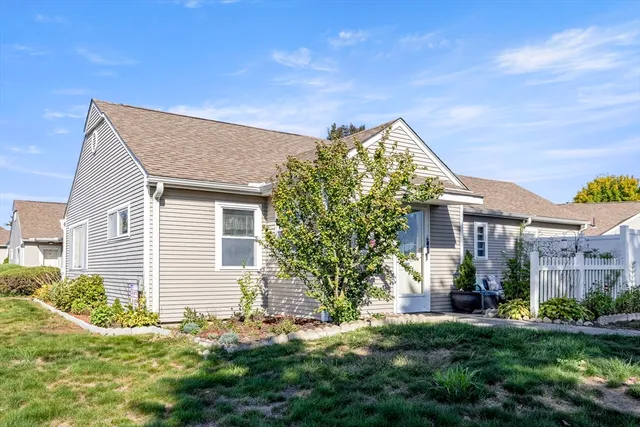 $255,000 | 1183 James Street, Unit 1183, Chicopee, MA 01022