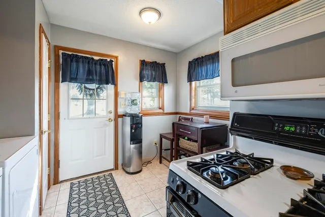 $255,000 | 1183 James Street, Unit 1183, Chicopee, MA 01022