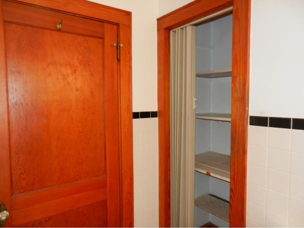 1057 Smalling Road Johnson City, TN 37601 - Photo 13 of 36 Linen Closet in Full Bath