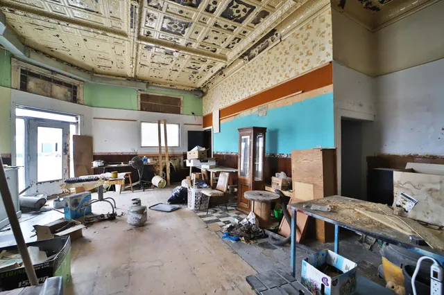 $25,000 | 101 Main Street West, Eagle Bend, MN 56446