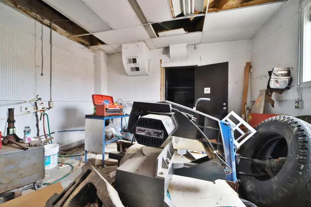 $25,000 | 101 Main Street West, Eagle Bend, MN 56446