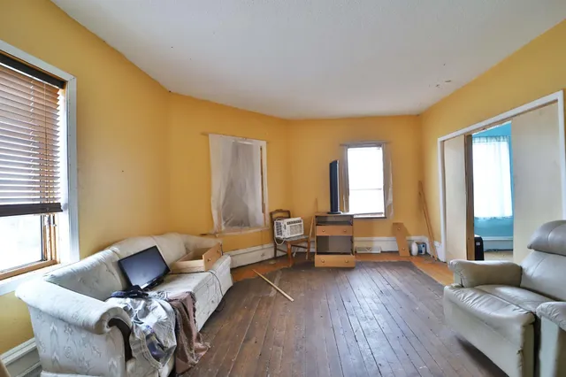 $25,000 | 101 Main Street West, Eagle Bend, MN 56446