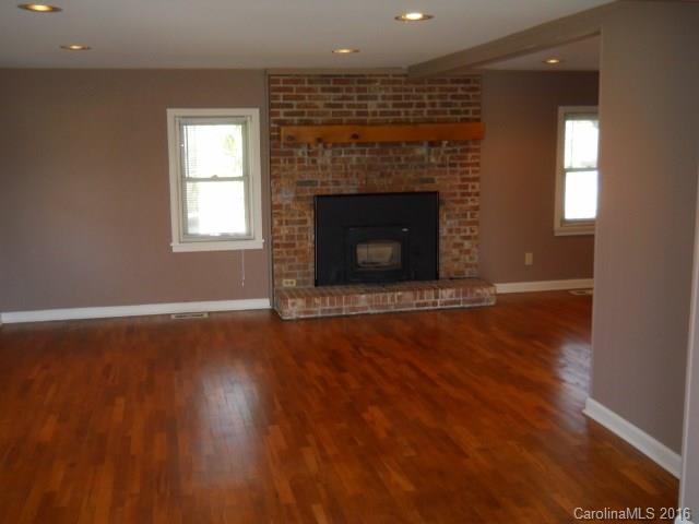 353 Island Ford Road Brevard, NC 28712 - Photo 2 of 15 Gallery Image 2