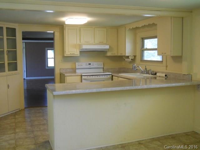 353 Island Ford Road Brevard, NC 28712 - Photo 6 of 15 Gallery Image 6
