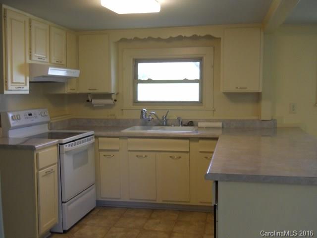 353 Island Ford Road Brevard, NC 28712 - Photo 7 of 15 Gallery Image 7