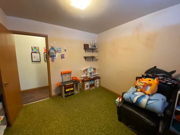 $195,000 | N18720 Venstra Drive, Pembine, WI 54156