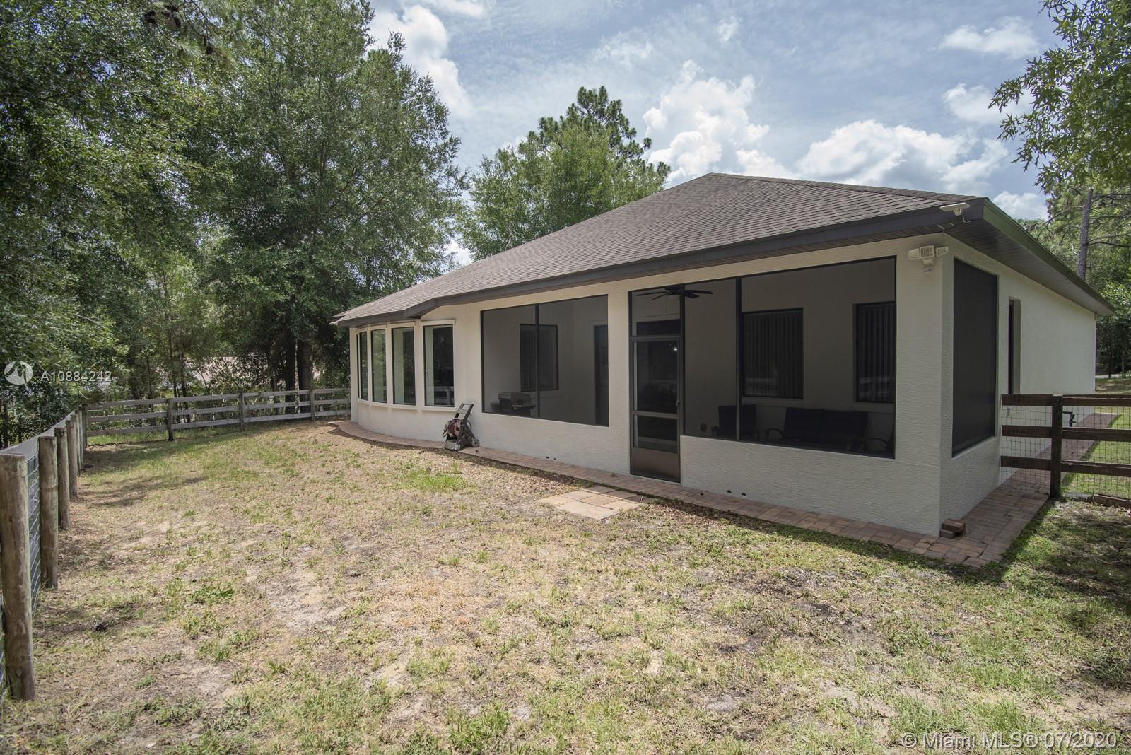 1064 North Short Line Way Inverness, FL 34453 - Photo 3 of 27 Gallery Image 3
