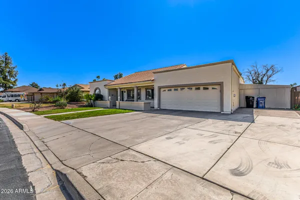 a view of building with yard