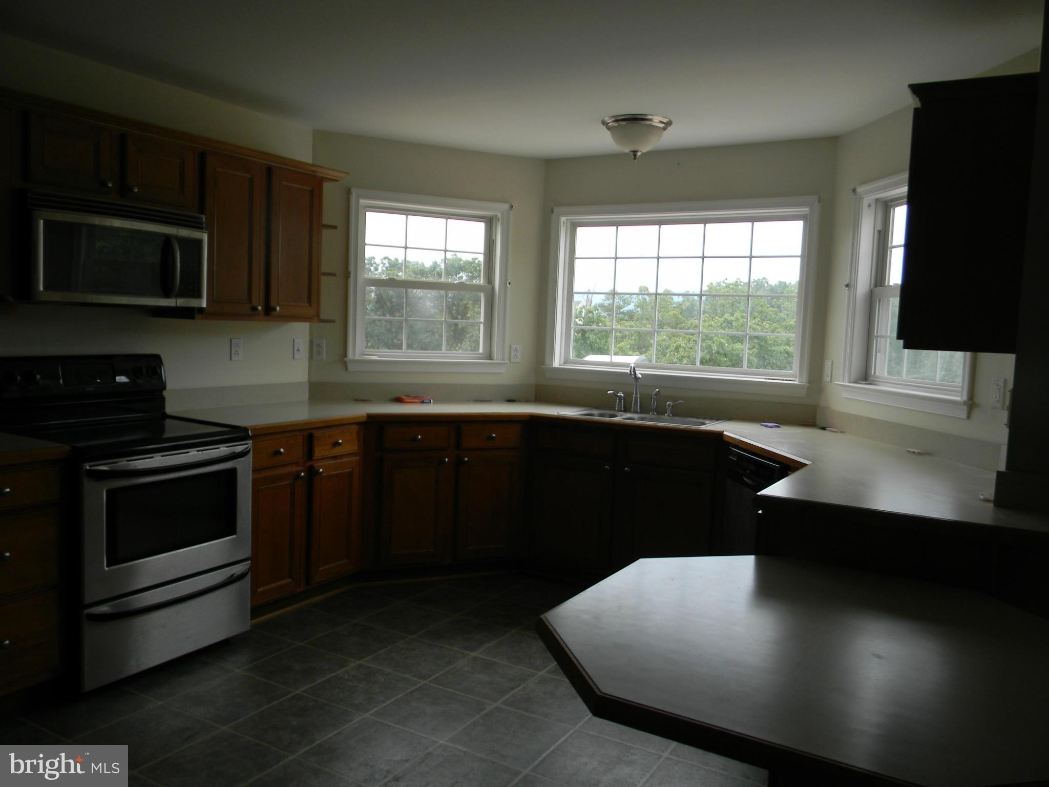 1686 Kendrick Ford Road Front Royal, VA 22630 - Photo 7 of 28 Kitchen