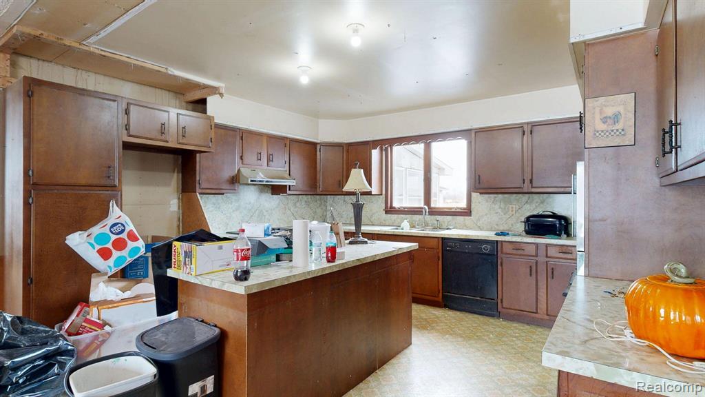 2770 North Geeck Road Corunna, MI 48817 - Photo 28 of 35
