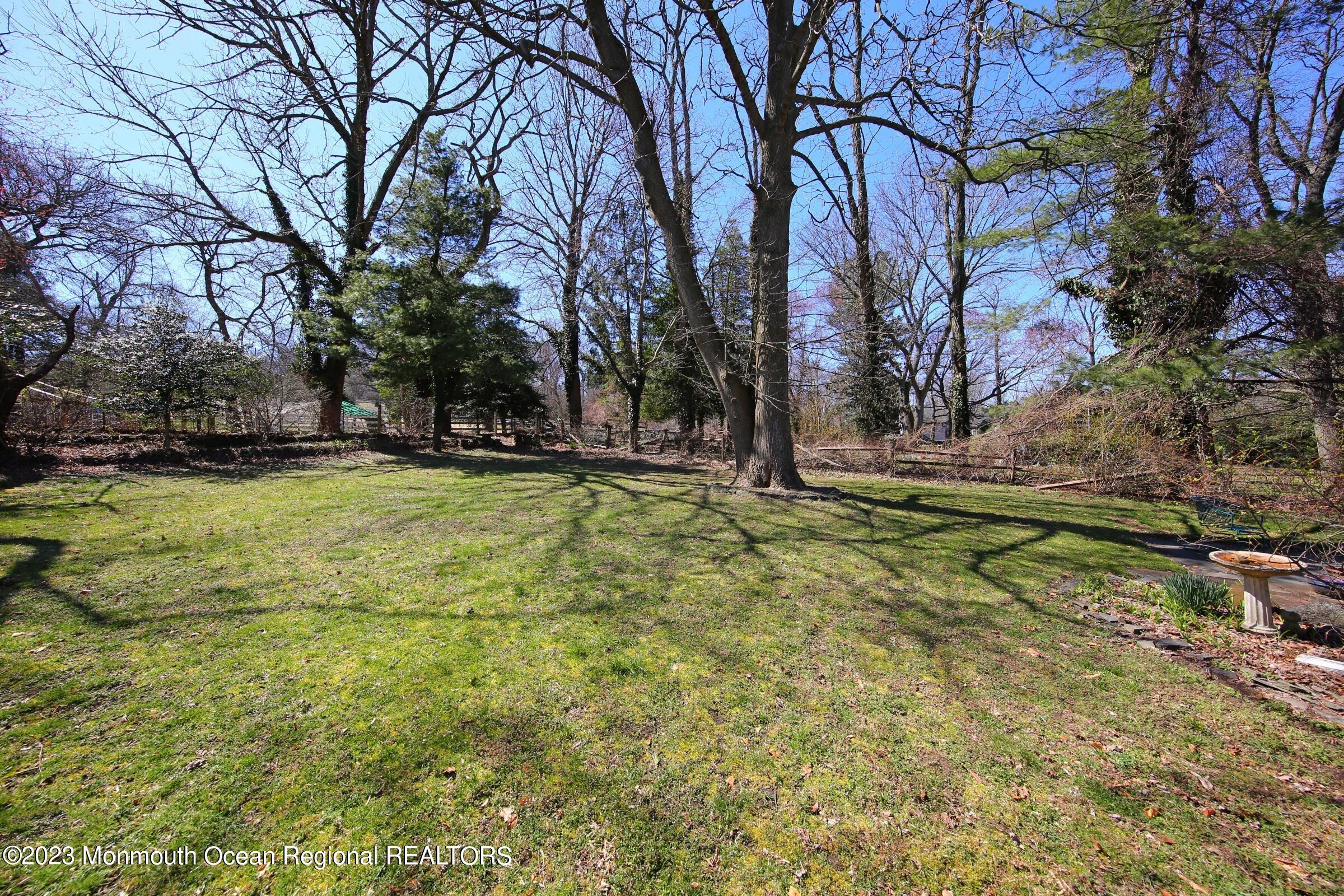 642 Locust Point Road Rumson, NJ 07760 - Photo 32 of 32 IMG_2630a