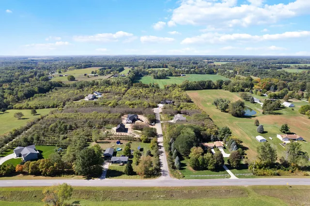 $259,900 | 3498 Braebu0rn Orch Drive Northeast, Cedar Springs, MI 49319