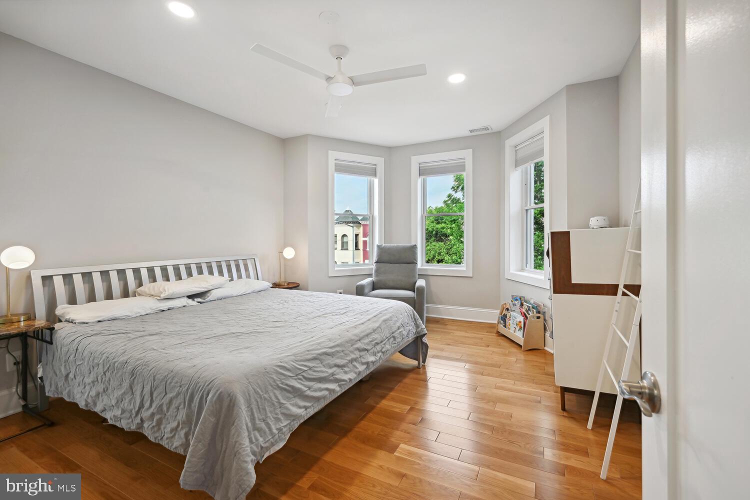 522 F Street Northeast Washington, DC 20002 - Photo 13 of 30