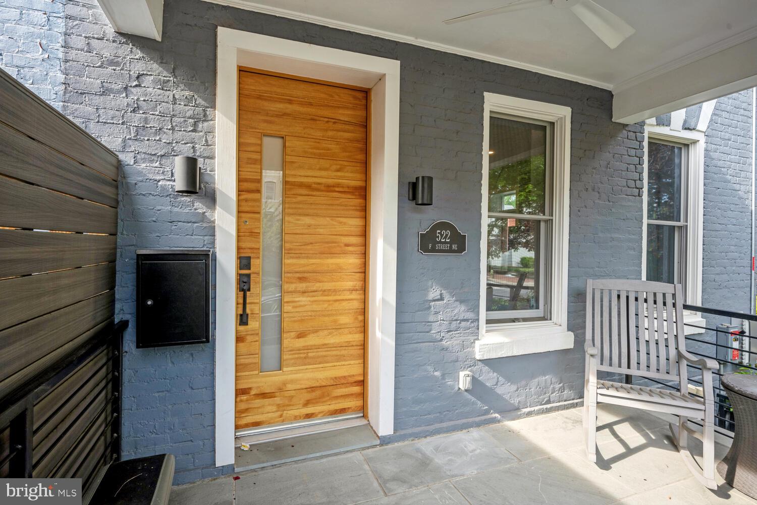 522 F Street Northeast Washington, DC 20002 - Photo 2 of 30