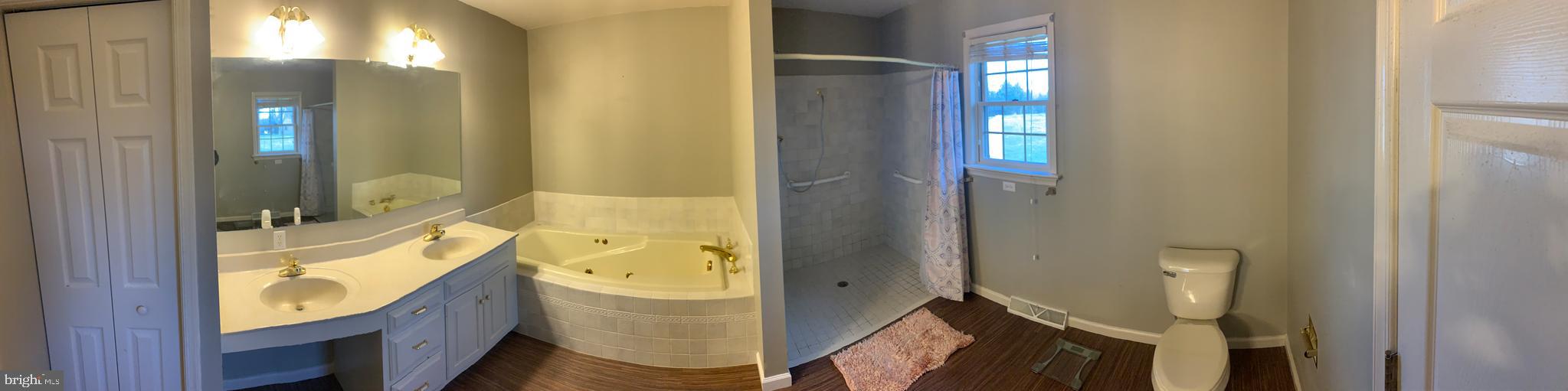 1000 Fonderwhite Road Lebanon, PA 17042 - Photo 9 of 11 Master Bath with Whilrpool tub and tile shower