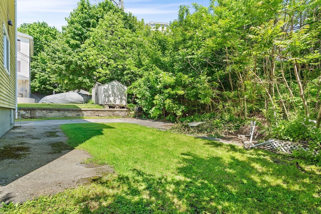 9 Caprera Road Worcester, MA 01604 - Photo 28 of 31