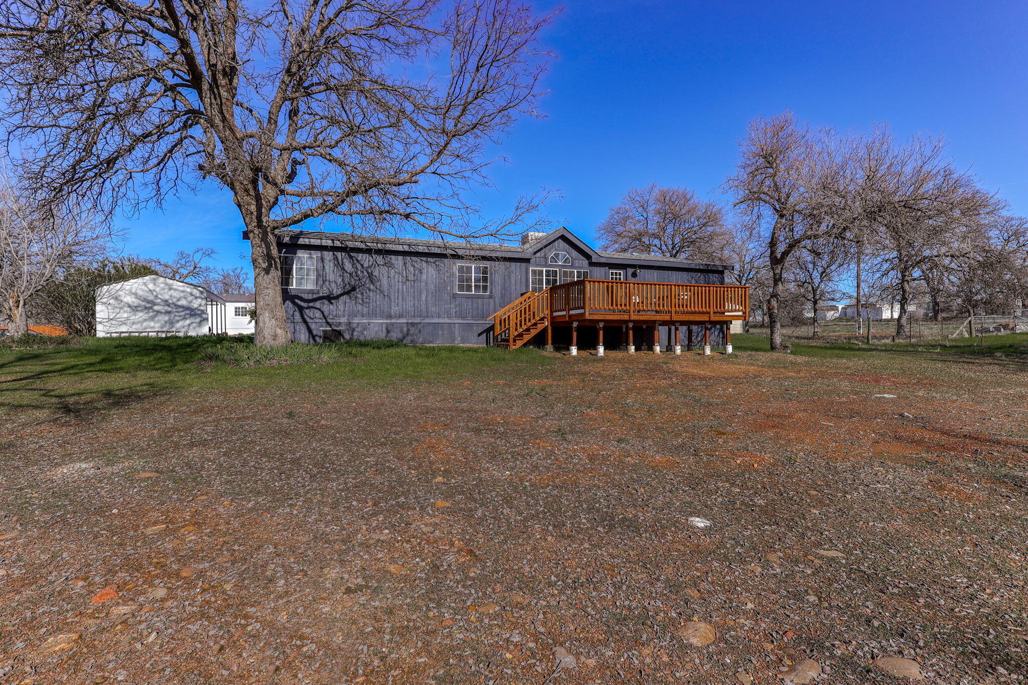 10125 Frazier Road Redding, CA 96003 - Photo 35 of 41 Backyard