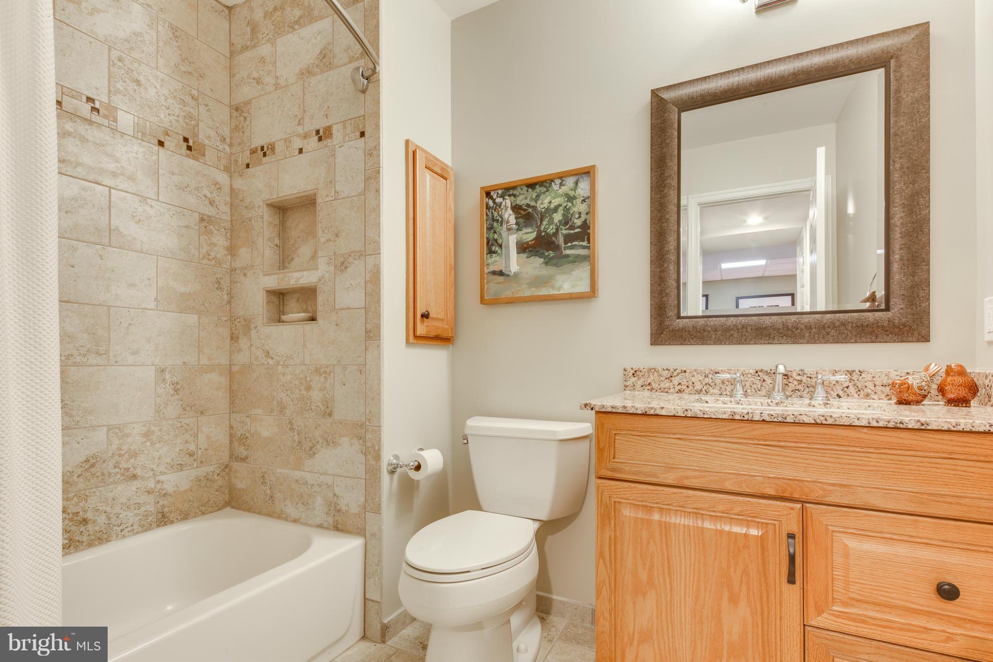 11285 Ridermark Row Columbia, MD 21044 - Photo 27 of 30 Bath