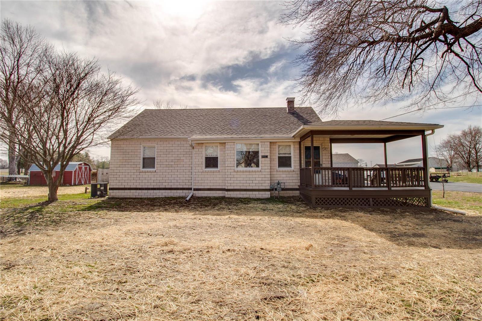 3120 Seiler Road Bethalto, IL 62010 - Photo 1 of 35