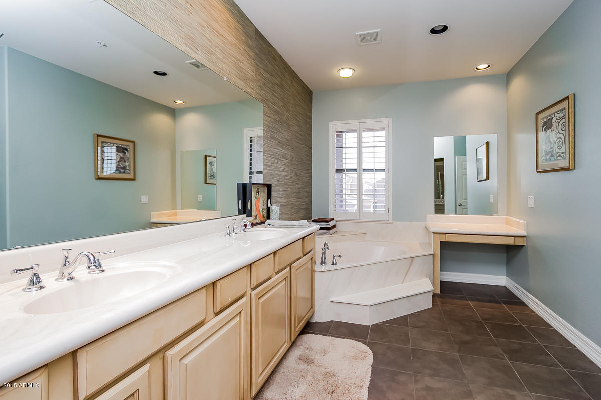 3935 East Rough Rider Road, Unit 1113 Phoenix, AZ 85050 - Photo 22 of 24 3935 E Rough Rider Rd #1113 AZ-22