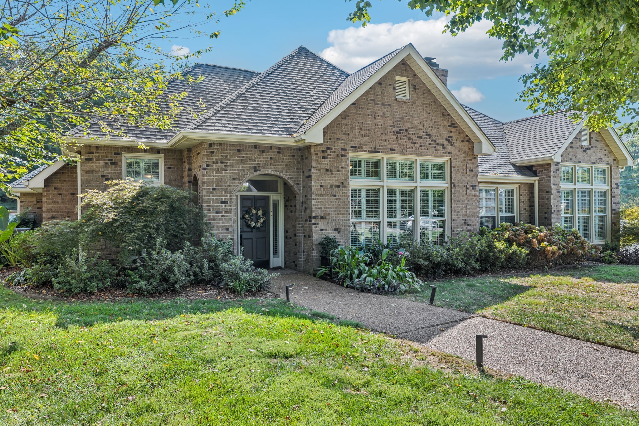 121 Pebble View Drive Franklin, TN 37064 - Photo 48 of 49 a front view of a house with garden